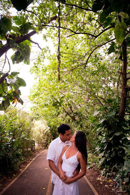 north shore engagement photo