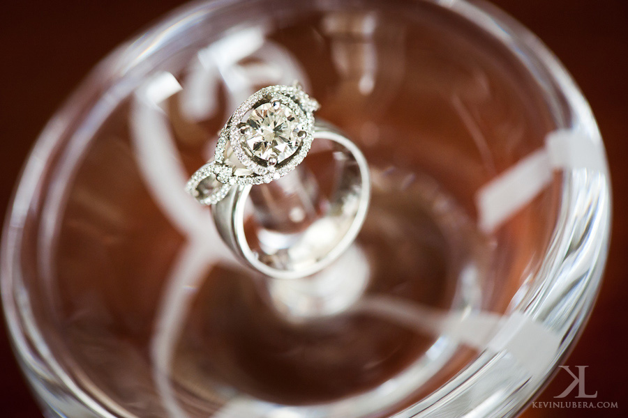 wedding-rings-at-ihilani