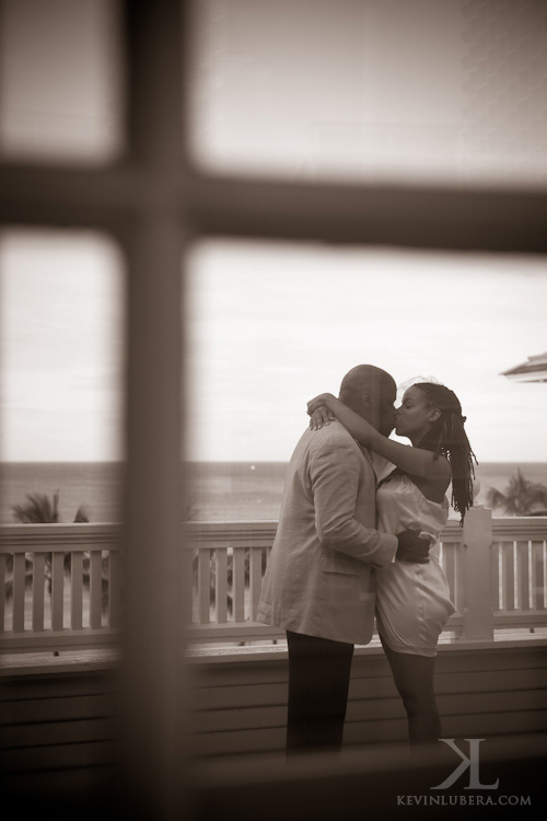 moana surfrider wedding photo